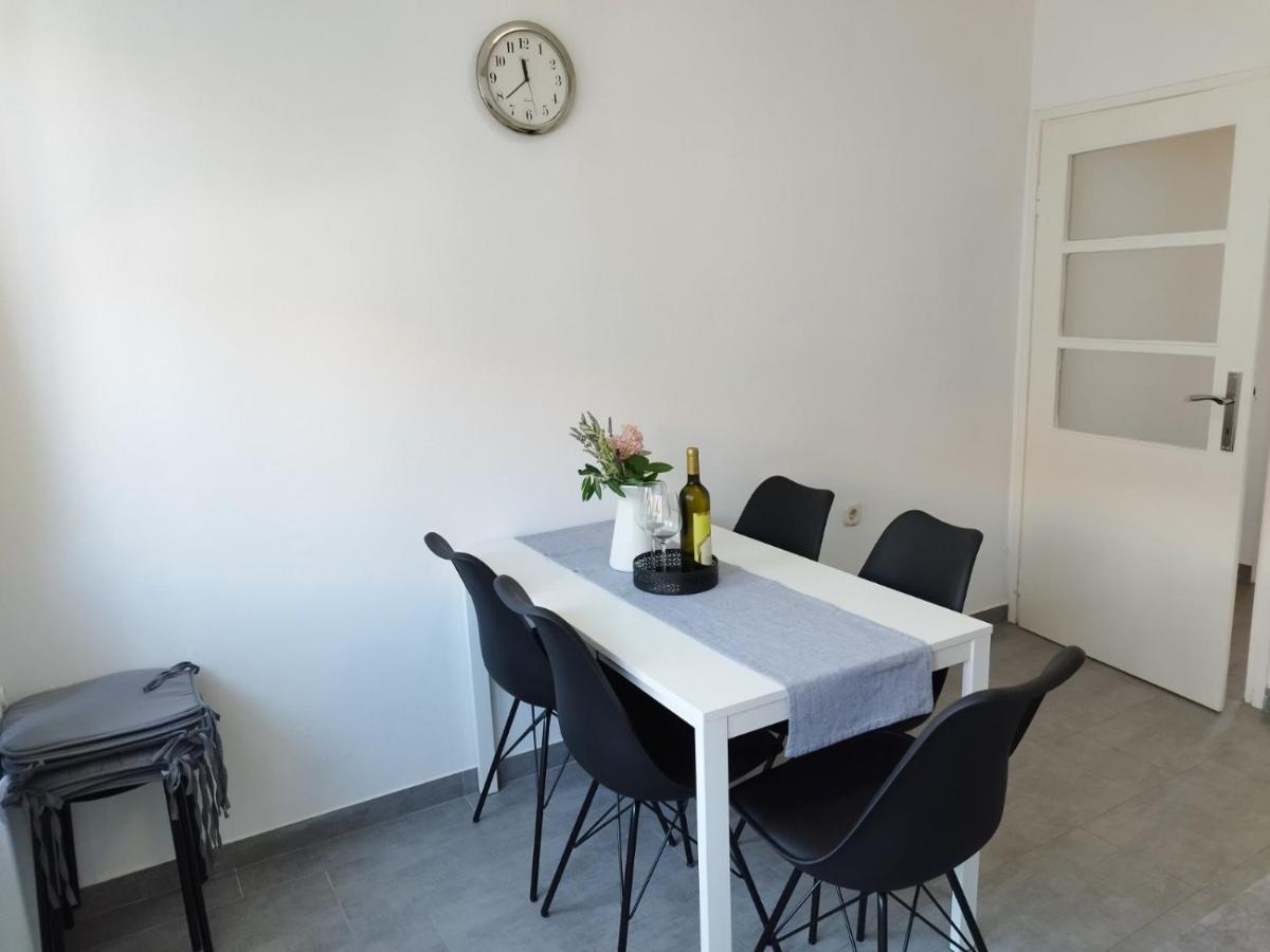 Antemma Apartment Pula Exterior photo